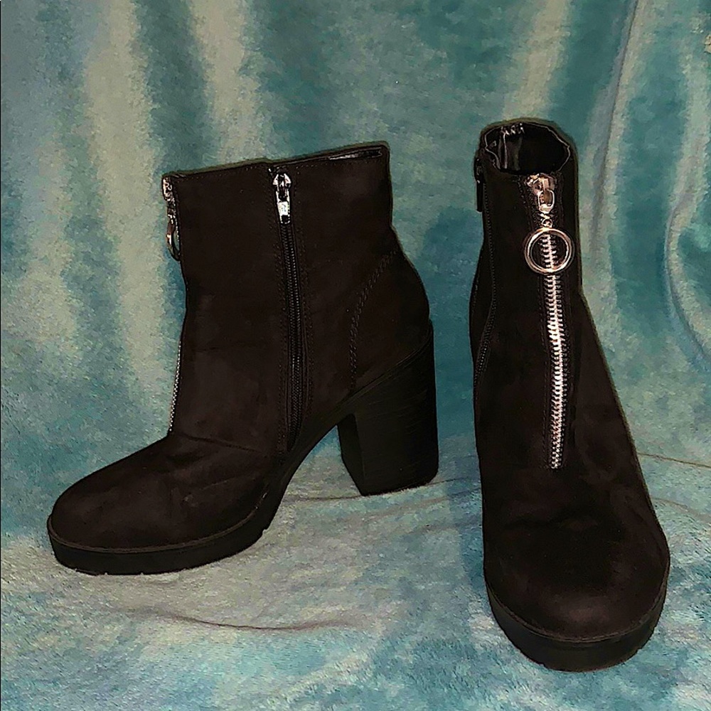 Black boots